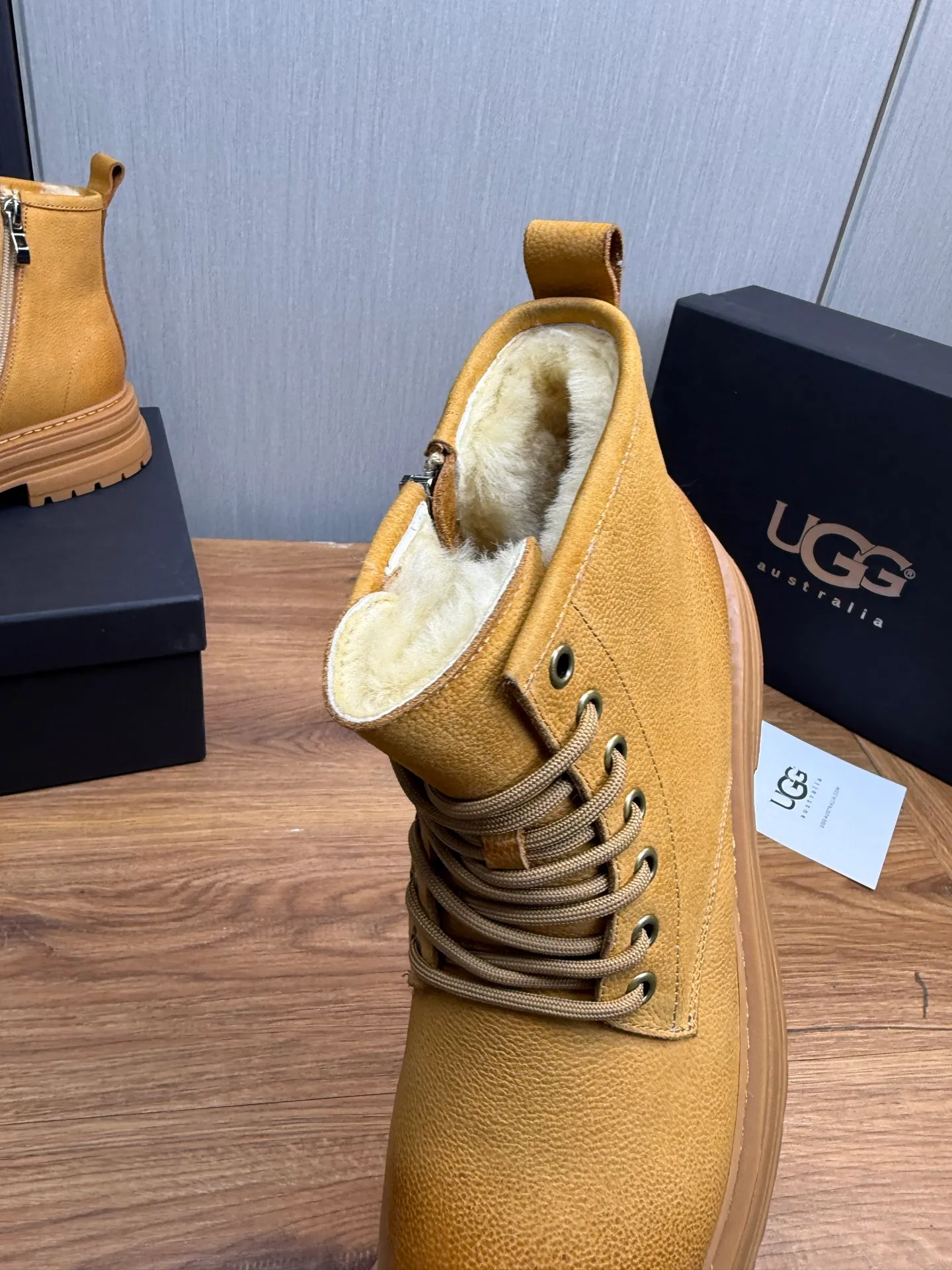 Factory price 680💰 [UGG] Men's hot winter warm boots🐑Simple and fashionable design, cowhide➕comfortable and warm wool lining. Soft and comfortable to wear, good warmth retention, and excellent foot feel. Regular size 38-45